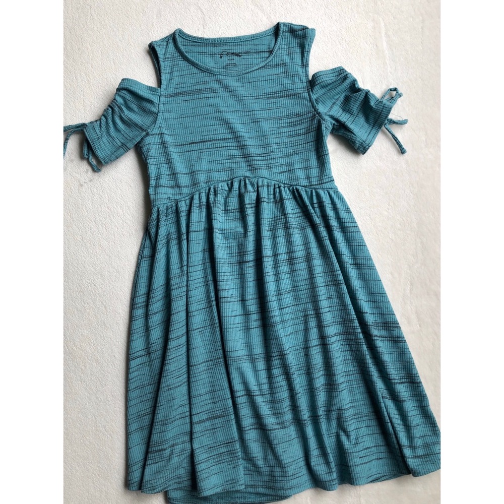 Blue Dress 🌸